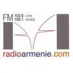 Logo da emissora Arménie 102.6 FM