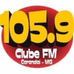 Logo da emissora Rádio 105 FM Carandaí