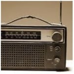 Logo da emissora Rádio Macanuda
