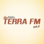 Logo da emissora Rádio Terra 104.9 FM